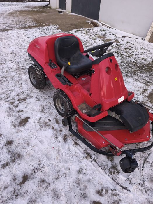 Kosiarki traktorki Countax Westwood jcb