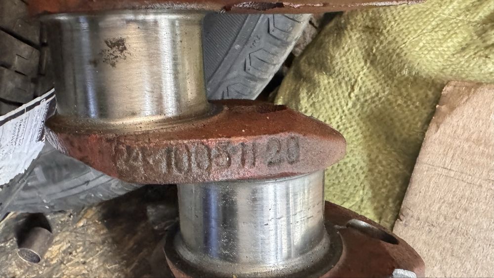 Продам новый коленвал газ 2401 402 УАЗ ссср