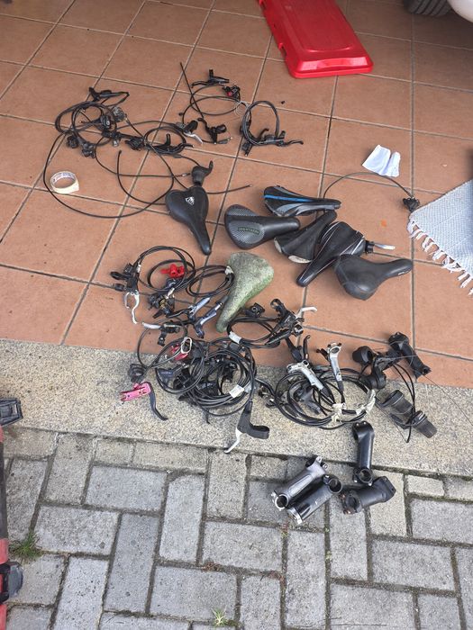 Vendo várias peças de bicicleta