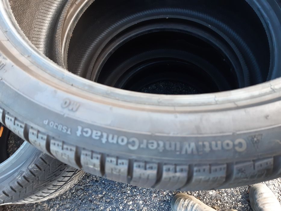 Opony 245/35 r19 Continental contiwintercontact TS 830 p