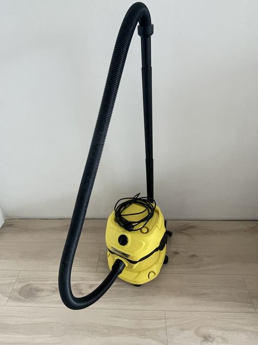 Пилосос Karcher WD2 Plus в хорошому стані