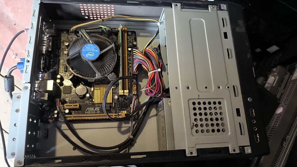 Системні блоки DDR3 DDR4