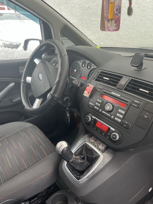 Ford C-max автомобіль