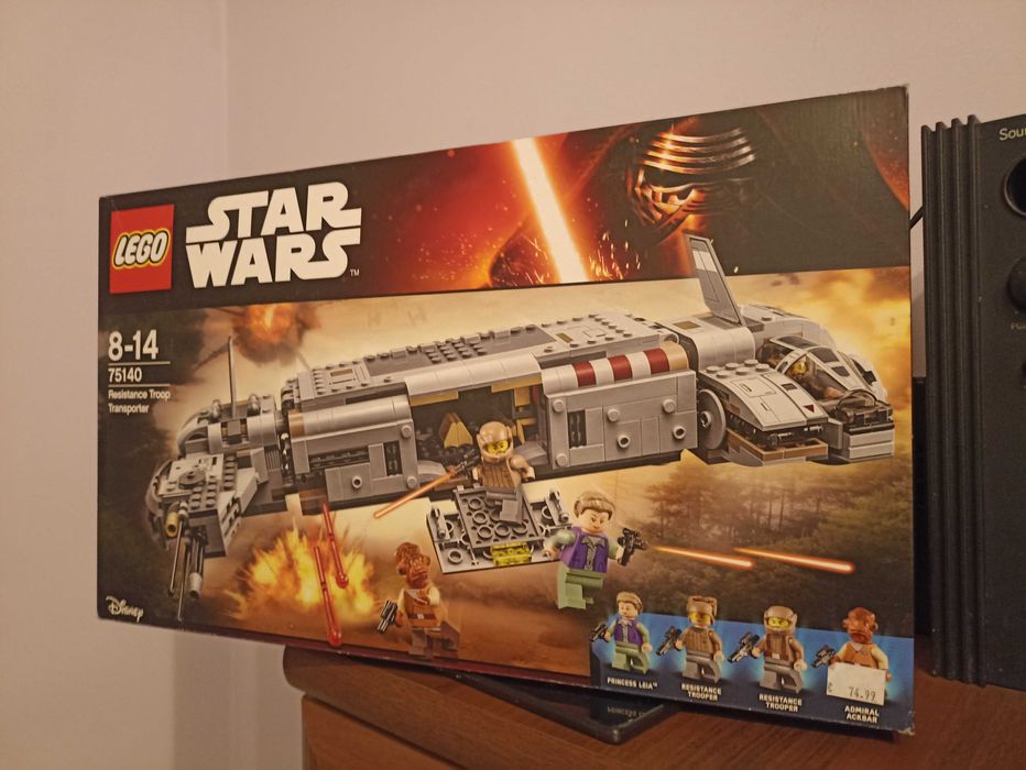 Конструктор лего 75140