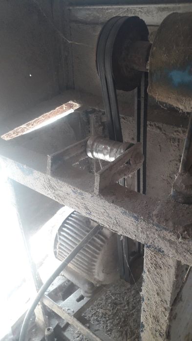 Продам млин для осипки