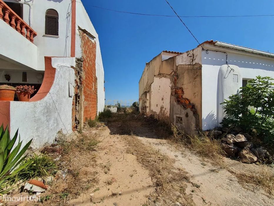 Terreno Urbano | 112 m2 | São Bartolomeu de Messines — São Bartolomeu de Messines, Faro