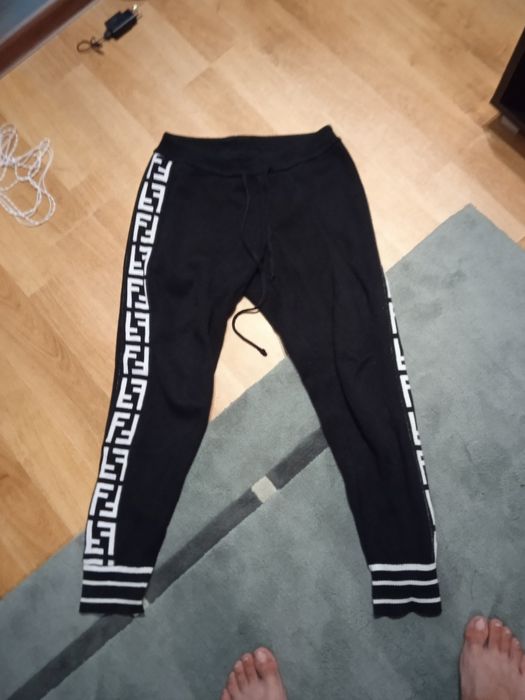 Костюм на мальчика Fendi ориг