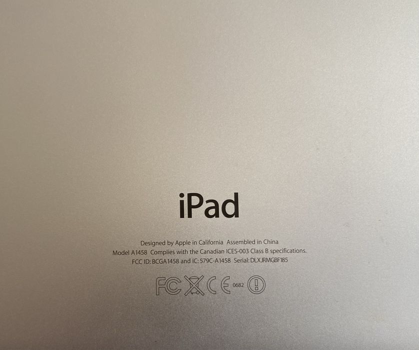 Apple iPad 4th Gen (A1458) 9.7" 16GB - Branco64584639506817122