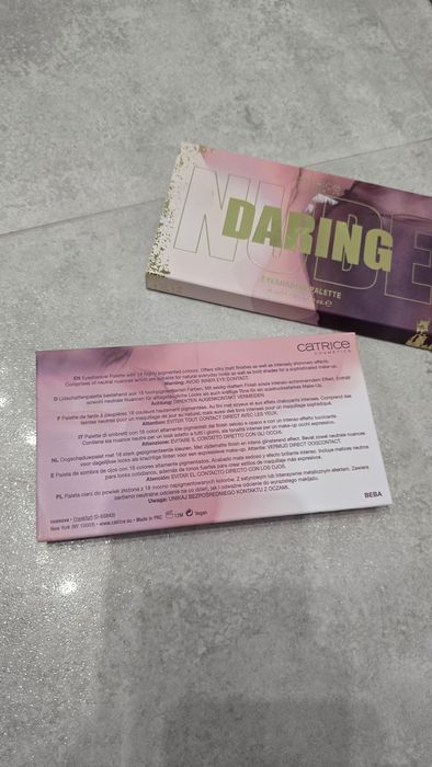 Catrice daring nude eyeshadow palette paleta cieni do powiek