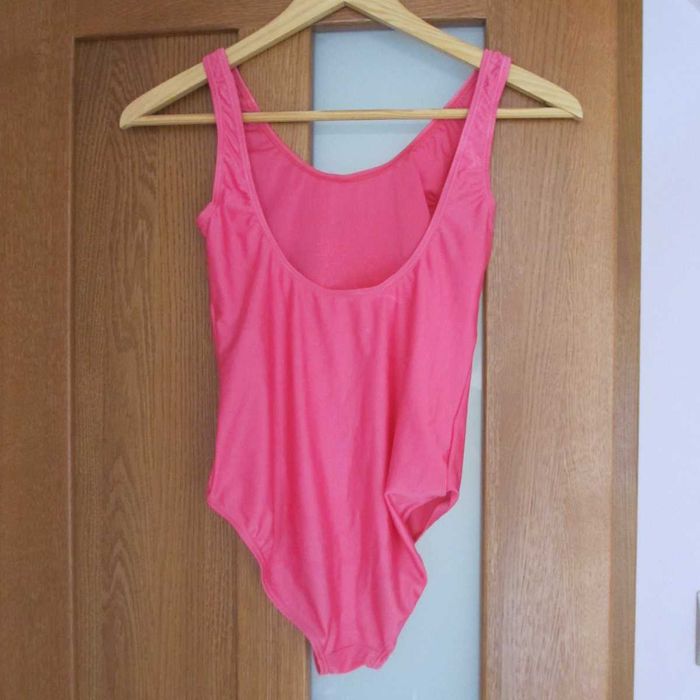 strój kąpielowy dziewczęcy