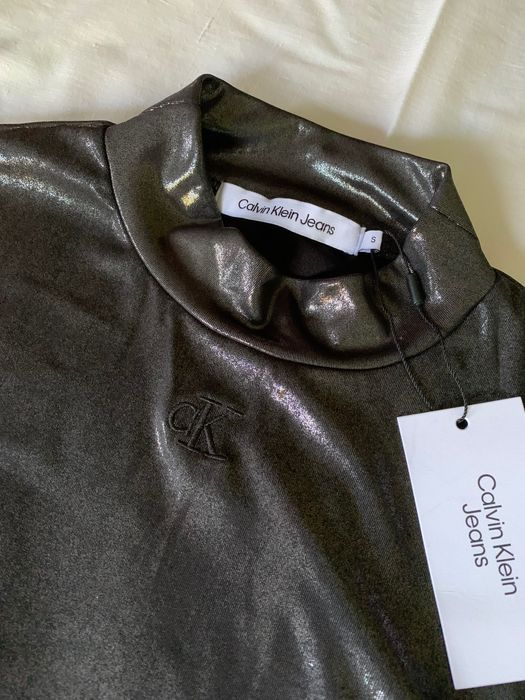Нова сукня Calvin Klein