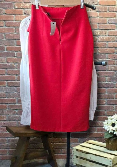 Стильная красная юбка-карандаш с поясом River Island, р. XXS/XS