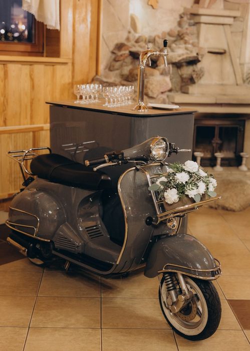 Prosecco bar, Prosecco, Vespa, nalewak do piwa