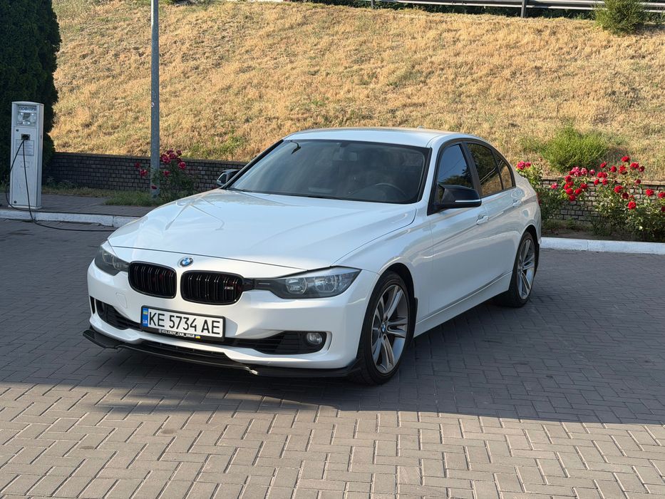 Продам BMW F30 Официальный авто