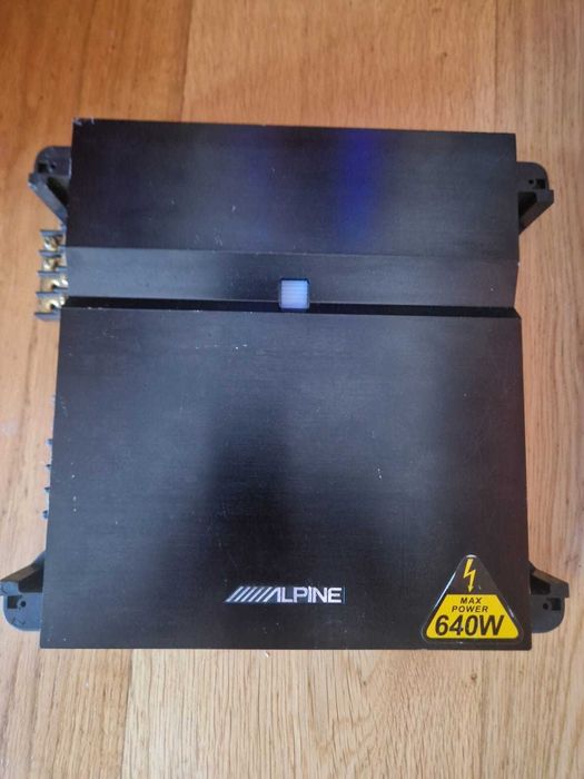 amplificador de som alpine 640w carro