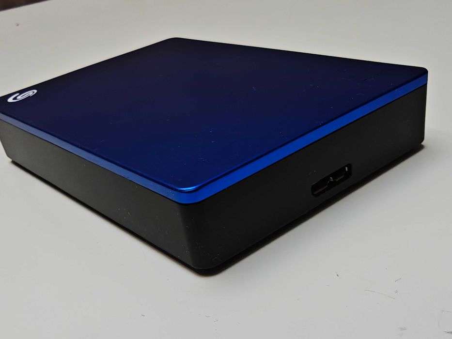 Dysk zewnętrzny SSD Seagate 4TB Backup Plus Pudełko Niebieski Portable