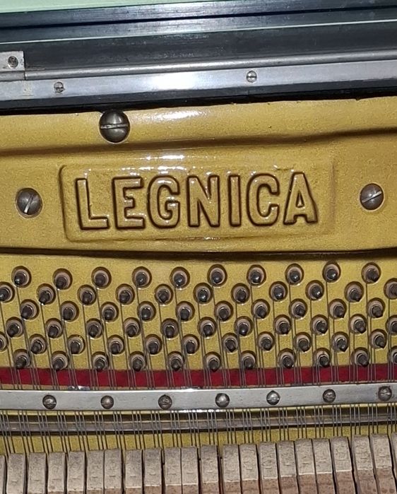 Pianino  Legnica