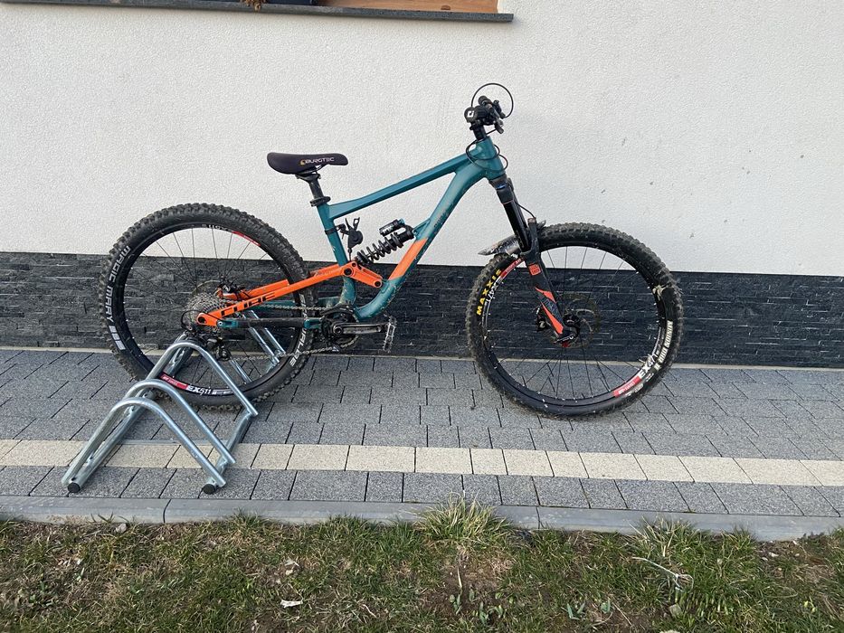 Rower cube hanzz race 190 z 2019 roku zrobiony na slopenduro