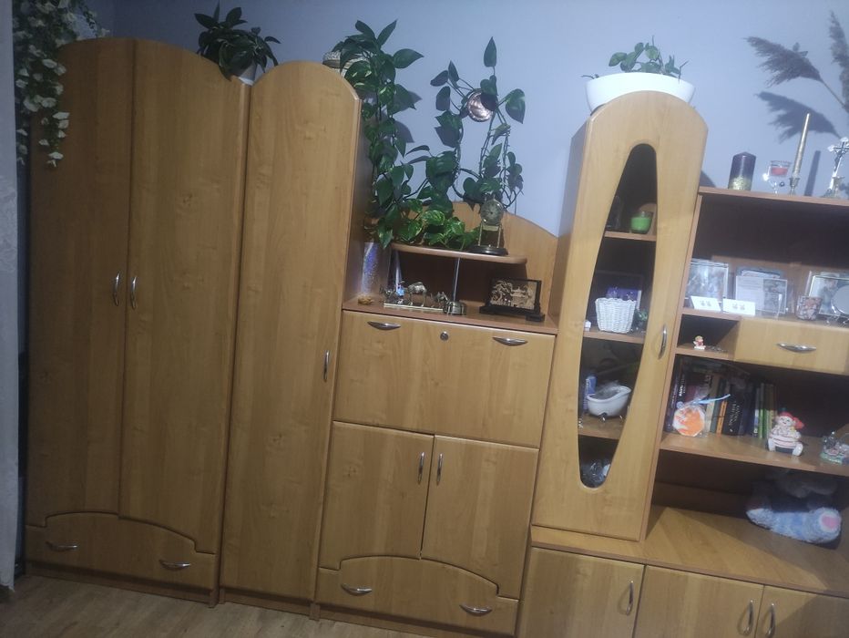 Zestaw mebli do pokoju