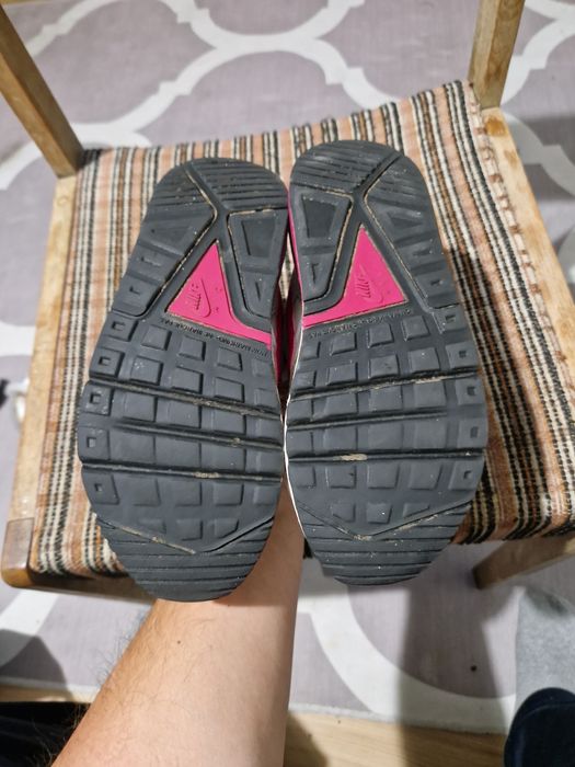 Sneakersy Nike Air max Ivo r 35.5