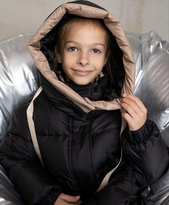 Пуховик зимовий на дівчинку