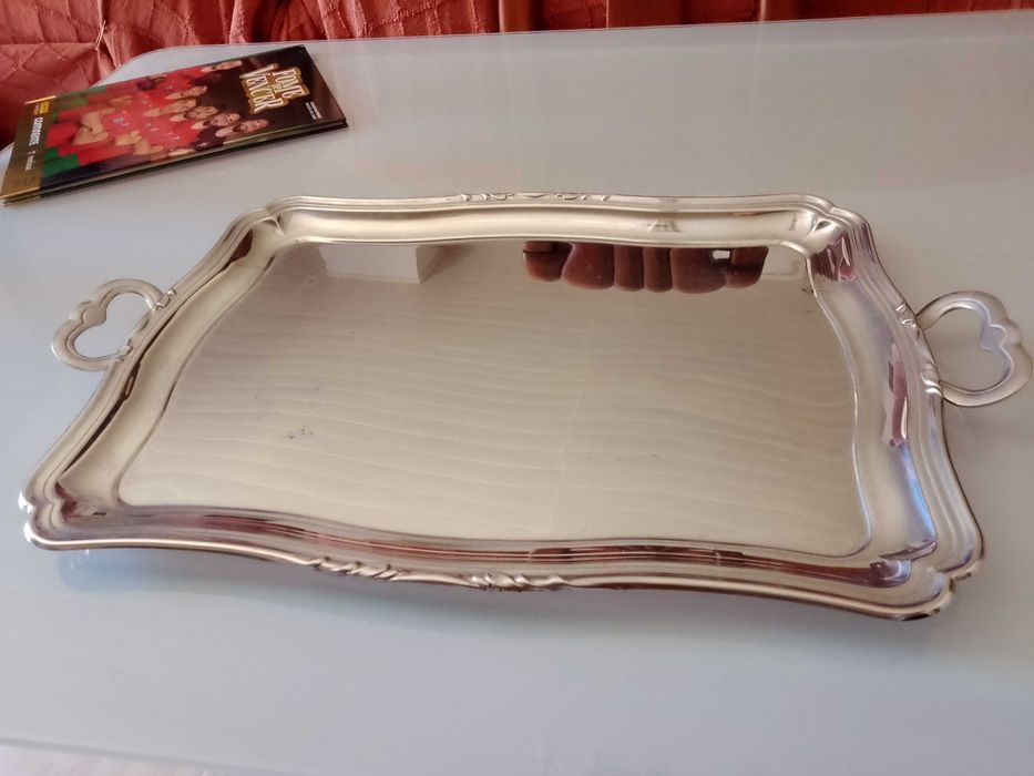 Tabuleiro antigo bom estado 52x31