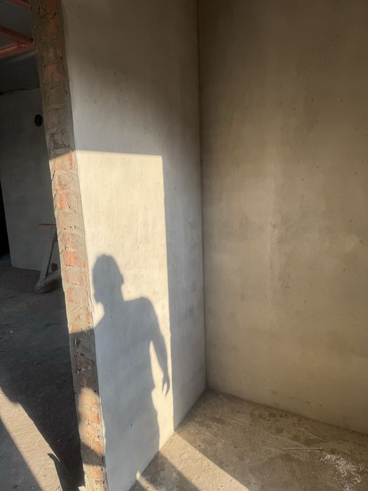 Продам стильну американку з внутрішніми роботами