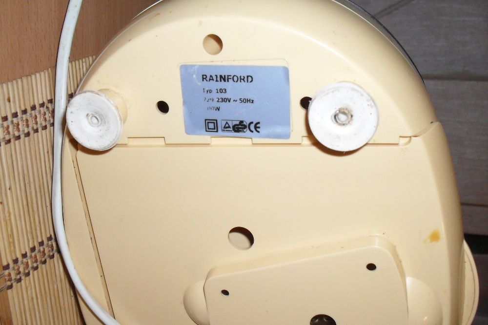 кухонный комбаин , коктельница, тестомес, миксер