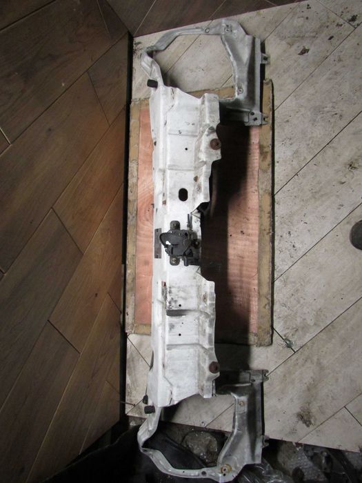 Pas przedni Fiat Doblo 2006r