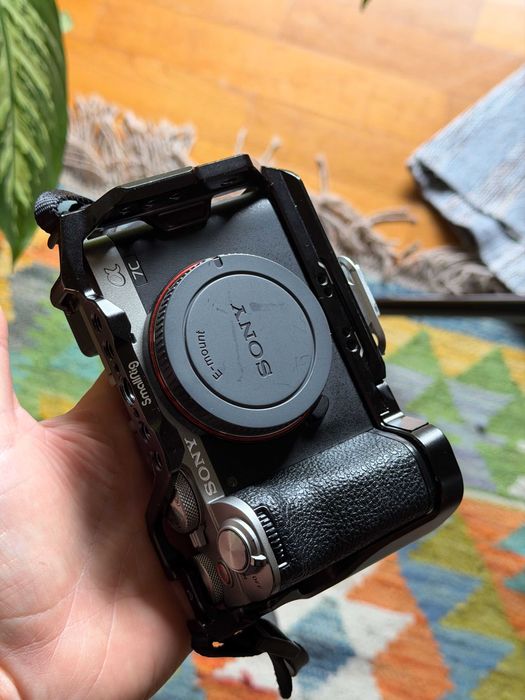 Sony a7cII - como nova + CAGE da Smallrig