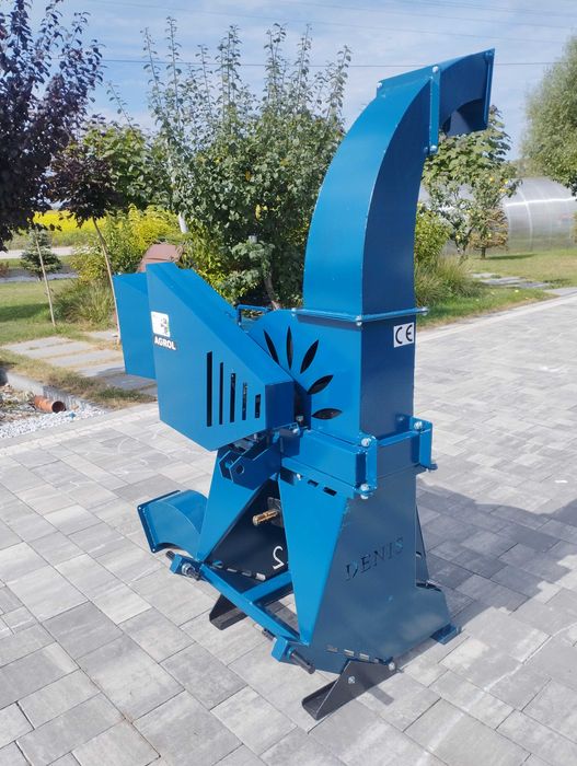 Rębak bębnowy Denis R-12  do gałęzi 12 cm wysyłka półautomat Nowy