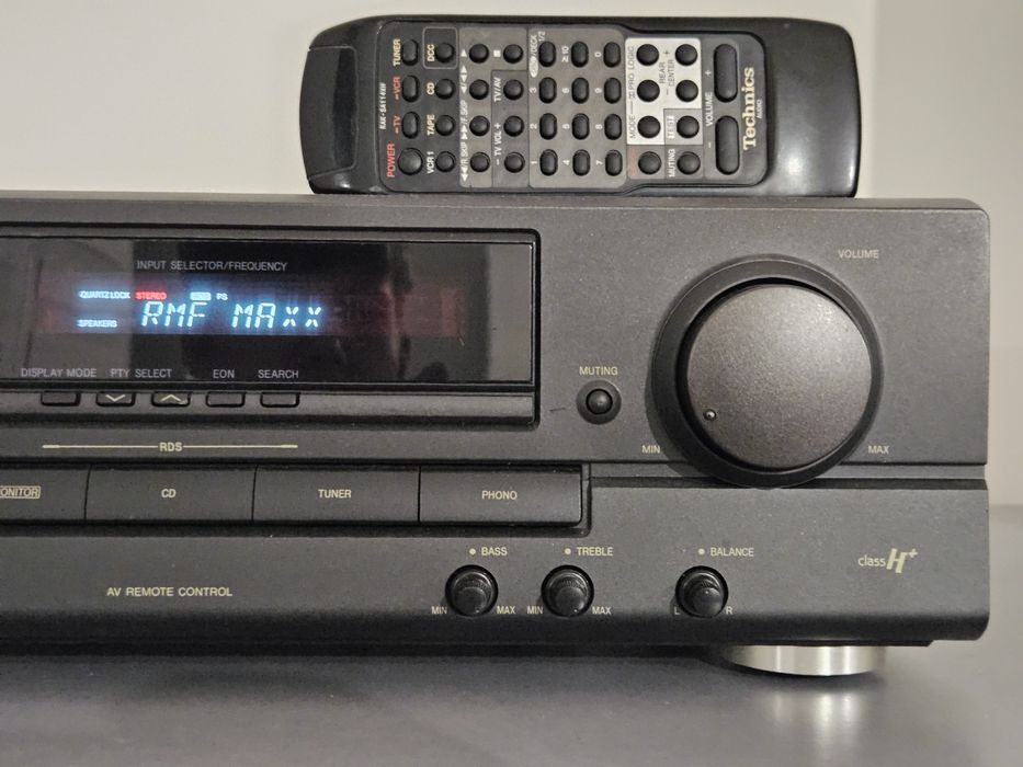 Amplituner Technics SA EX140 + pilot, super stan