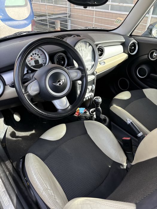 Mini cooper D …….