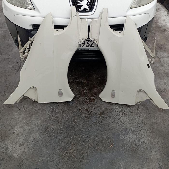 Крила Mercedes Vito 638 крило переднє праве ліве Віто 638