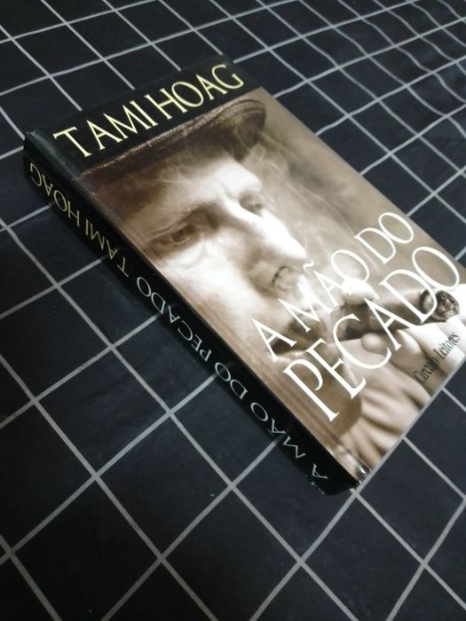 A mão do pecado (Tami Hoag)