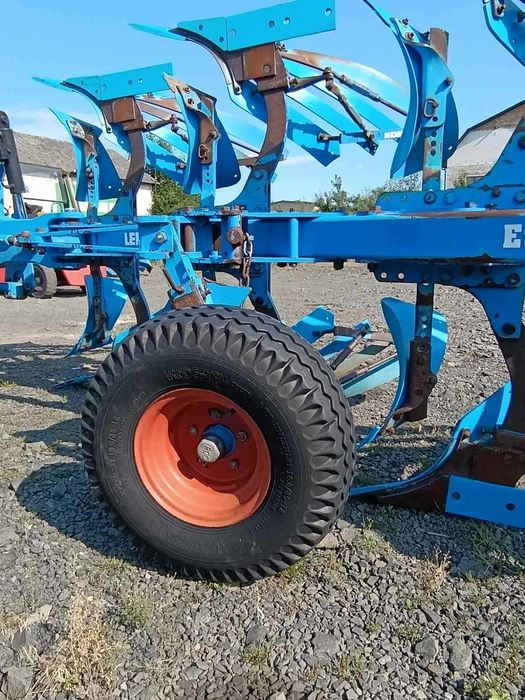 Оборотний плуг Lemken EurOpal 7 б/в, 4 корпусний. Плуги Лемкен