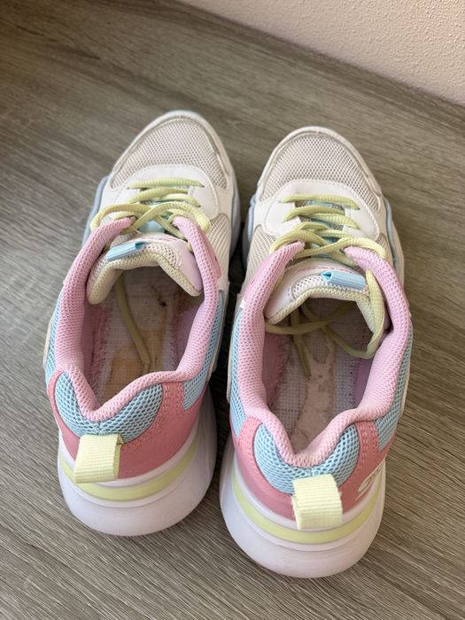 Кросівки легкі літні Skechers