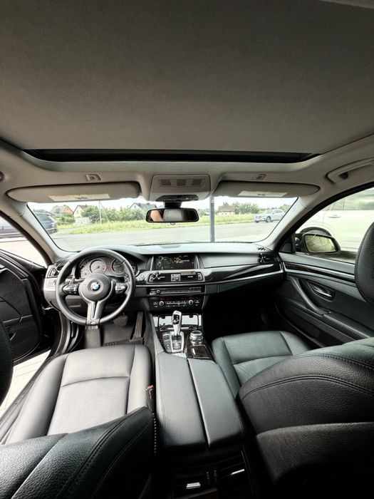 BMW F10 528i xDrive 2014 року 168тис. Пробігу M-look рестайлінг