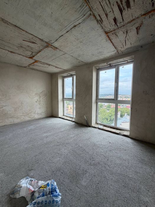 ПРОДАЖ 2-кімнатної квартири в ЦЕНТРІ