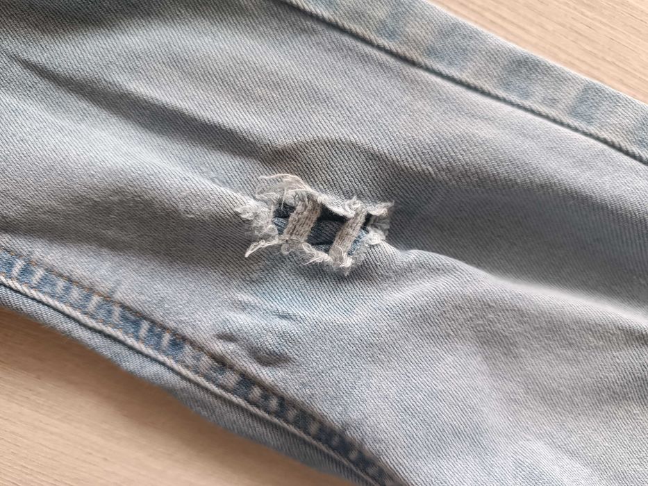 Spodnie dla dziewczynki jeansy używane przecierane, rozmiar 92/98