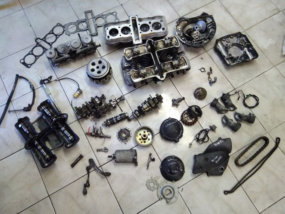 Yamaha XJ 600 S Diversion silnik części skrzynia magneto głowica wałki
