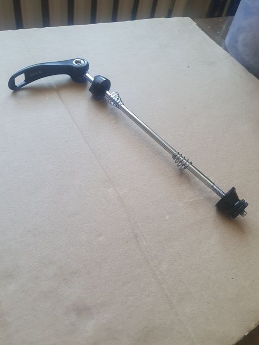 Szybkozamykacz piasty koła tył do roweru 180mm ARC