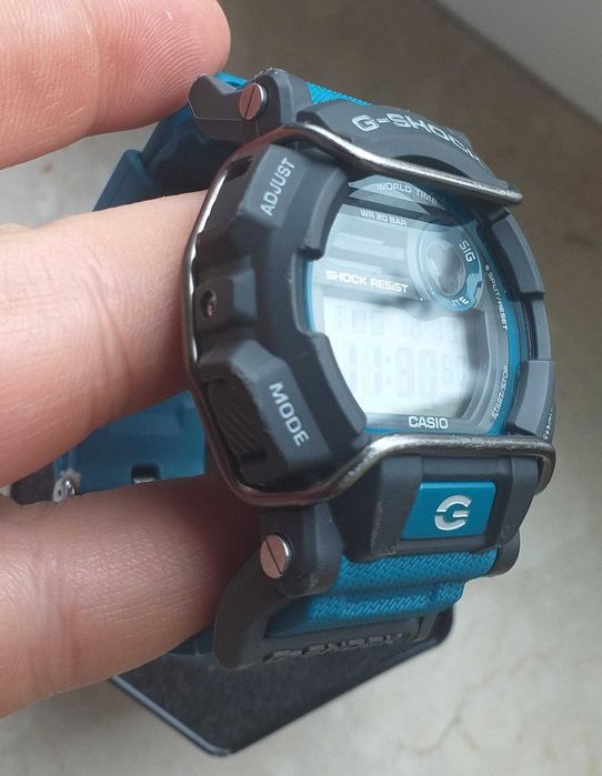 Zegarek Casio G-Shock GD-400-2ER