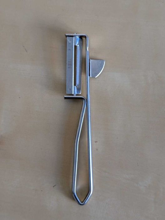 Descascador de vegetais - marca TEDi