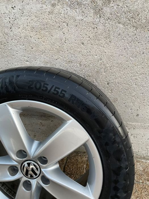 Jantes Originais VW 16" c/ Pneus Praticamente Novos (Continental/EcoVision)