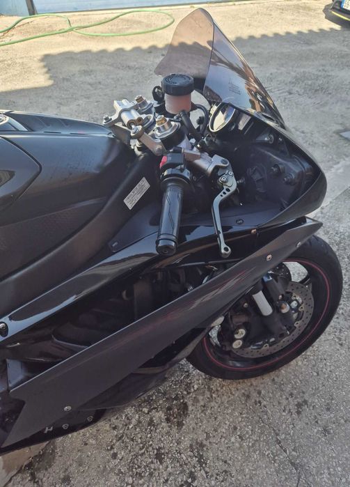 Mota YAMAHA Modelo R6