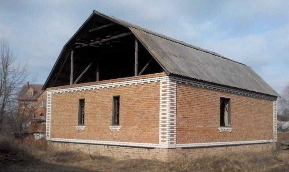 Продається недобудований будинок