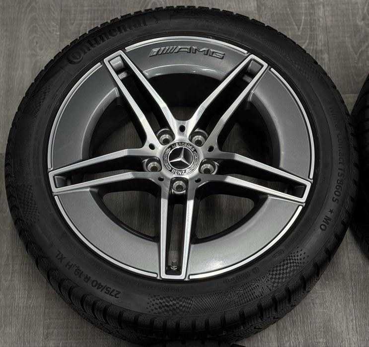 Оригінальний зимовий комплект Mercedes E 214 Мерседес А2144010300 Continental 245/45R19 275/40R19