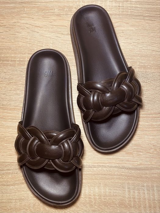 Шльопанці H&М коричневі