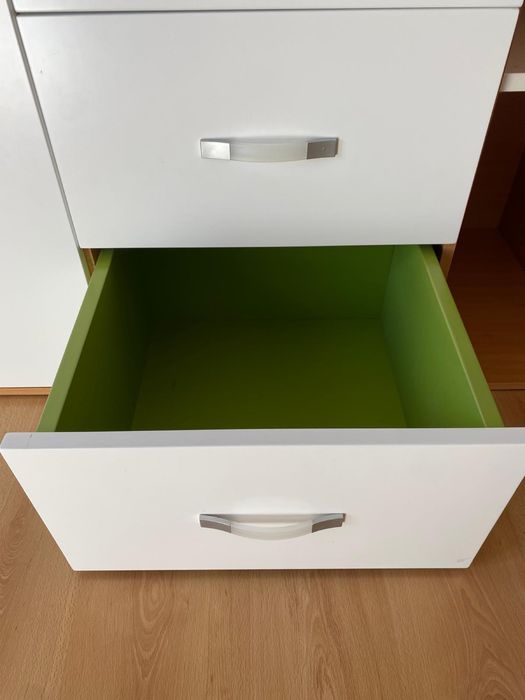 Cómoda para quarto